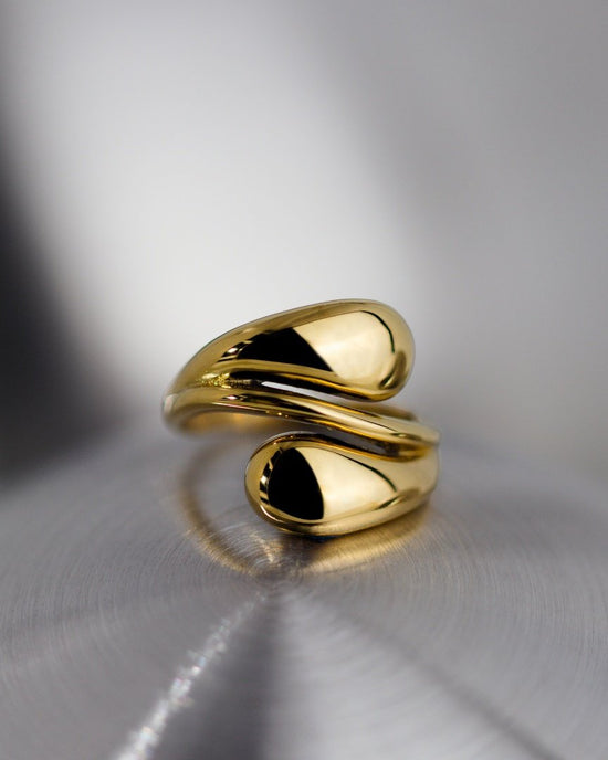 Sculpted Touch Ring Silver