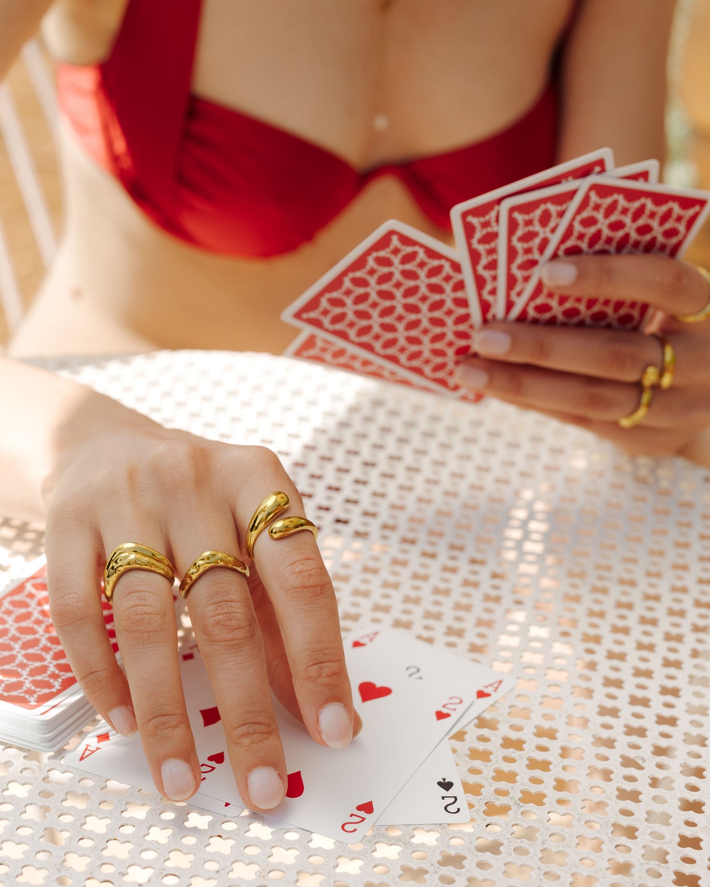 [[Color:Gold,shopthelook]]