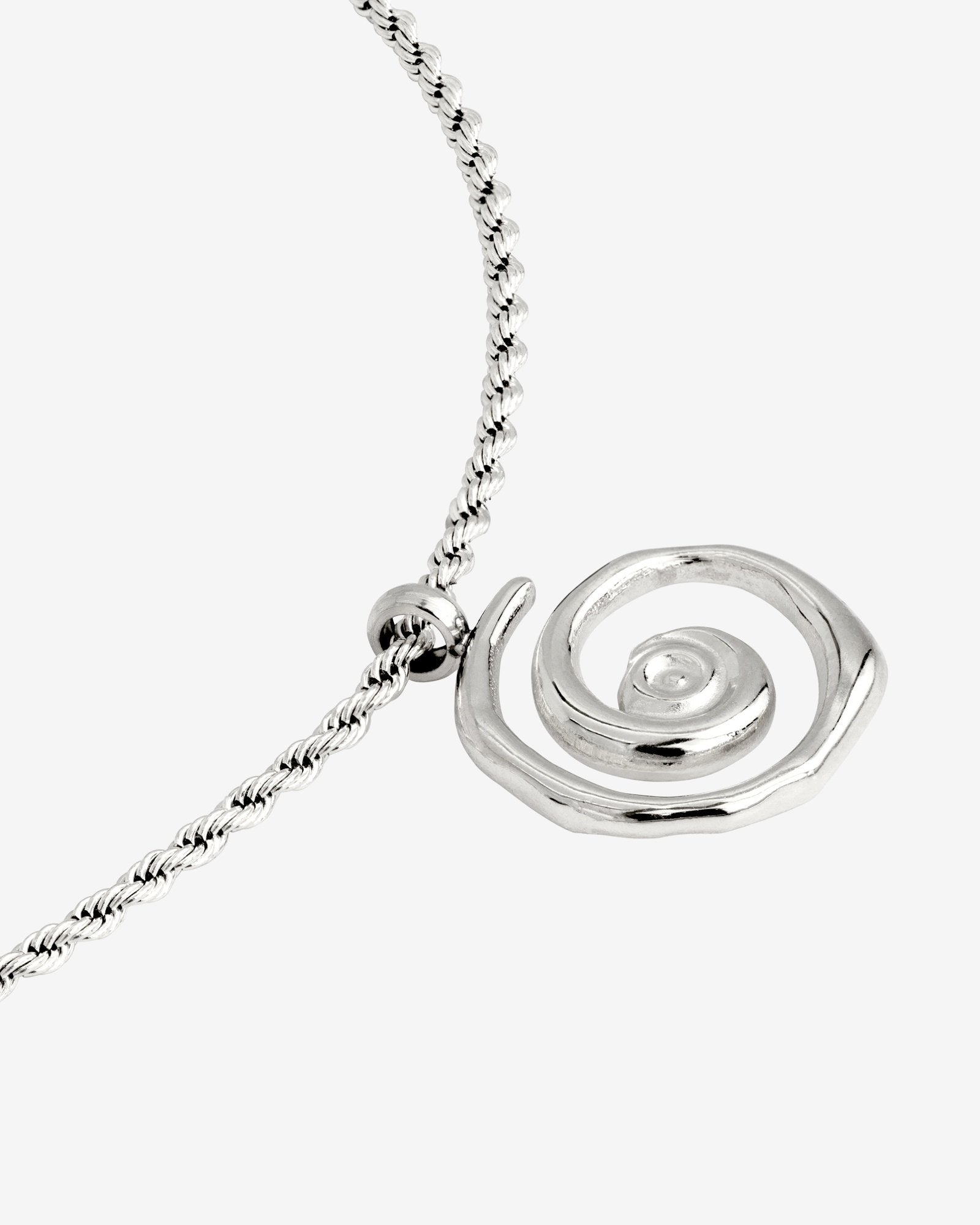 Sweet Swirl Necklace Silver