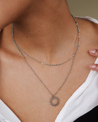 [[Farbe:Silber,shopthelook]] lua-283