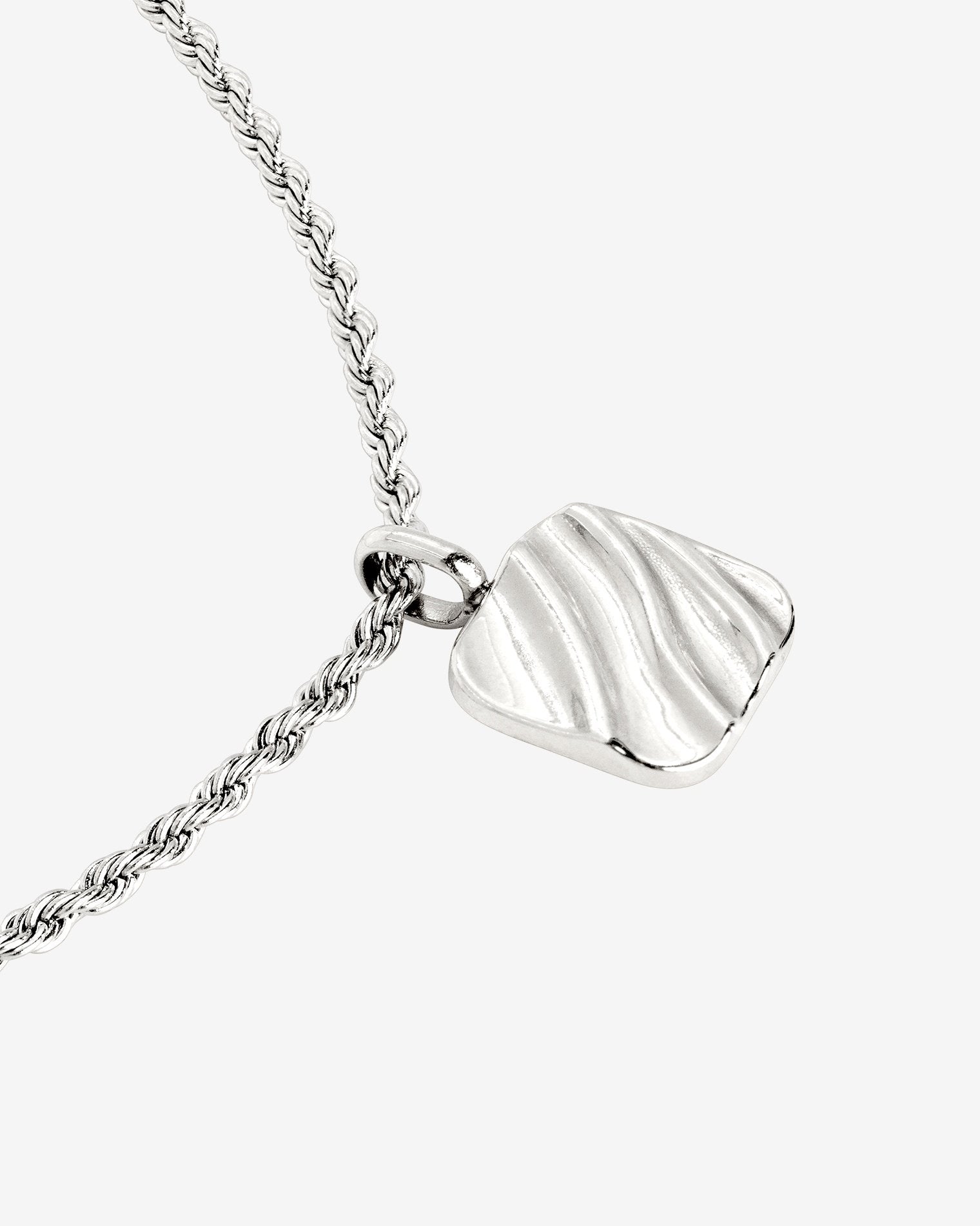 Sounds of the Sea Necklace Silver