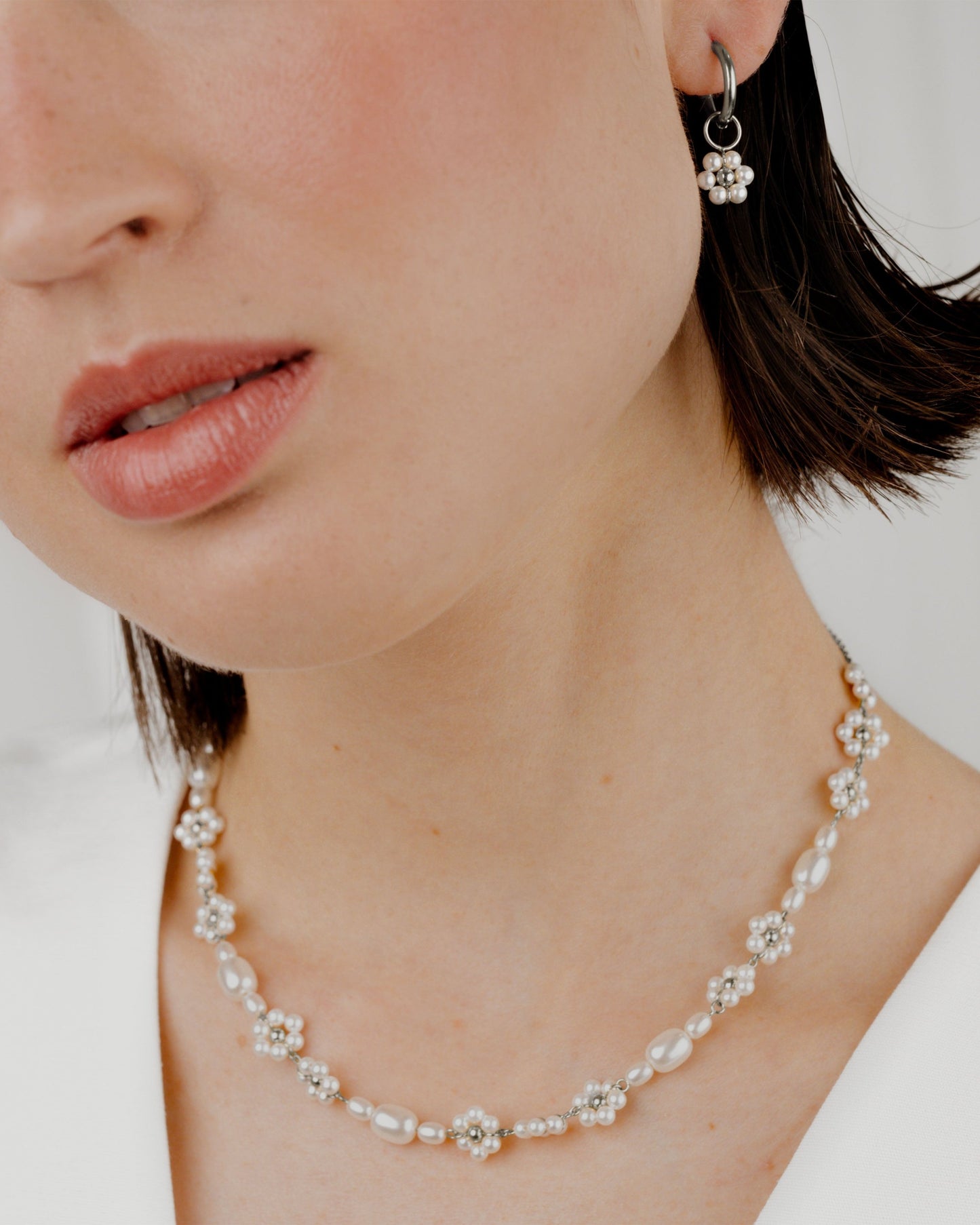 [[Farbe:Silber,shopthelook]]