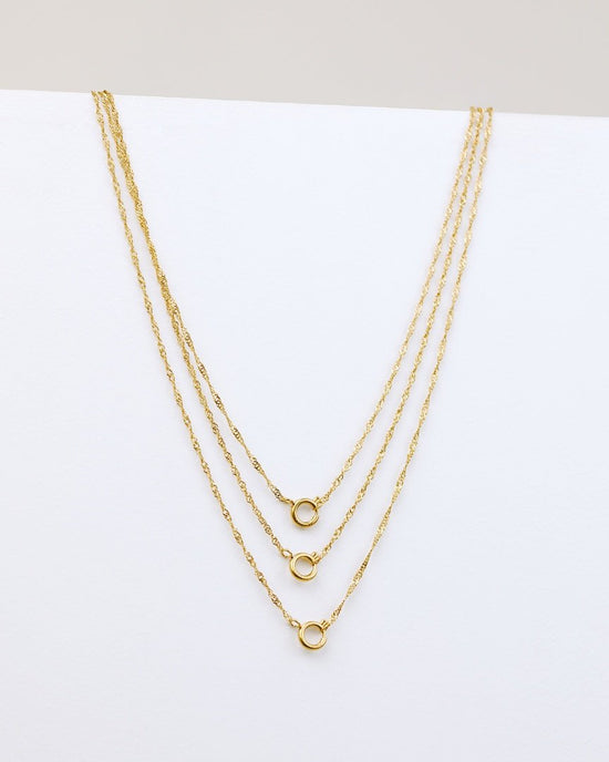 Singapore Chain Charm Necklace gold