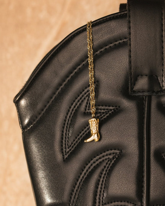 Howdy Necklace Rose Gold