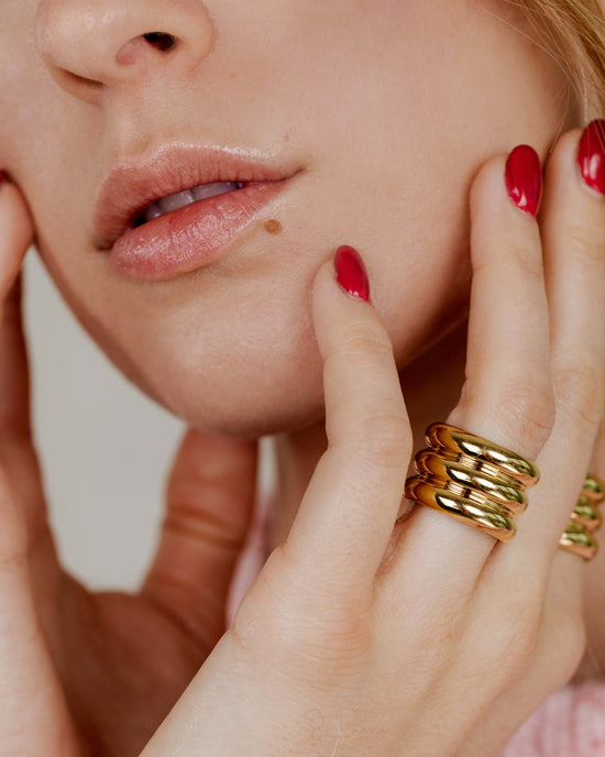 Me, Myself, and I Ring gold