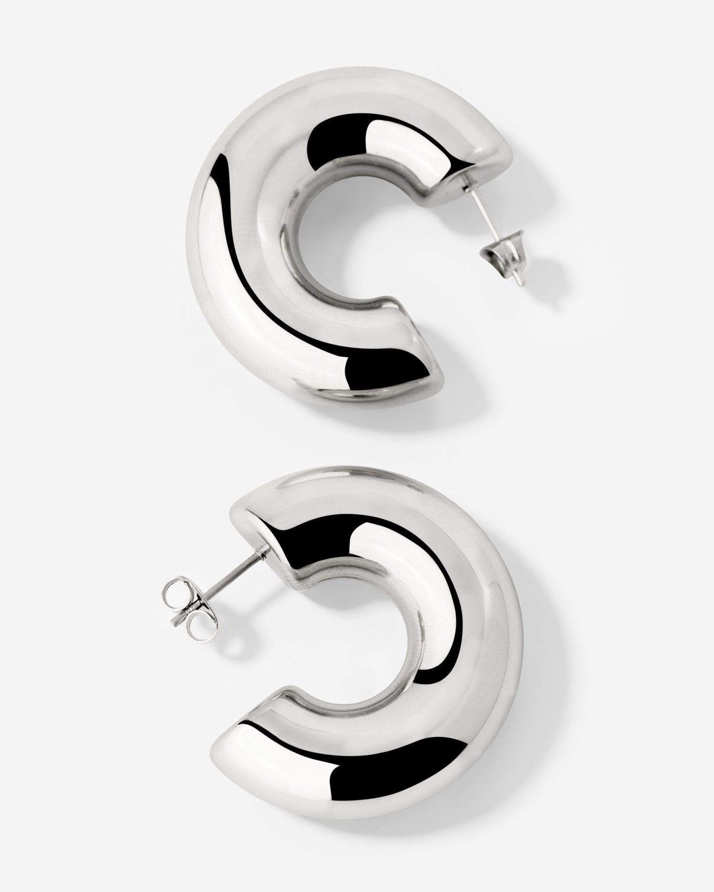 [[Color:Silver]]