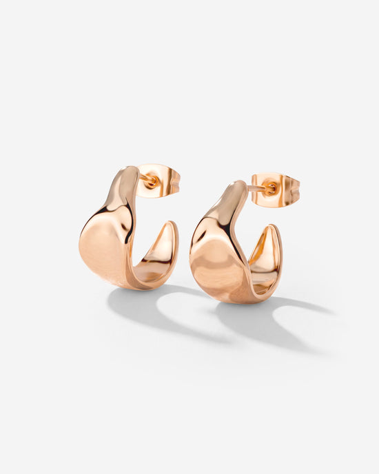 Liquid Shape Studs Baby