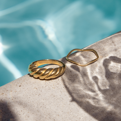 Towel Twist Ring Rose Gold