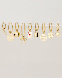 [[Color:Gold]]