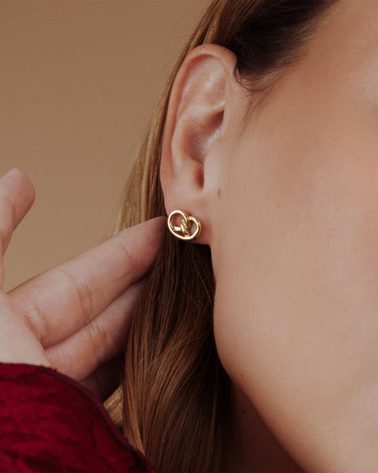 Pretzel Babe Studs Gold