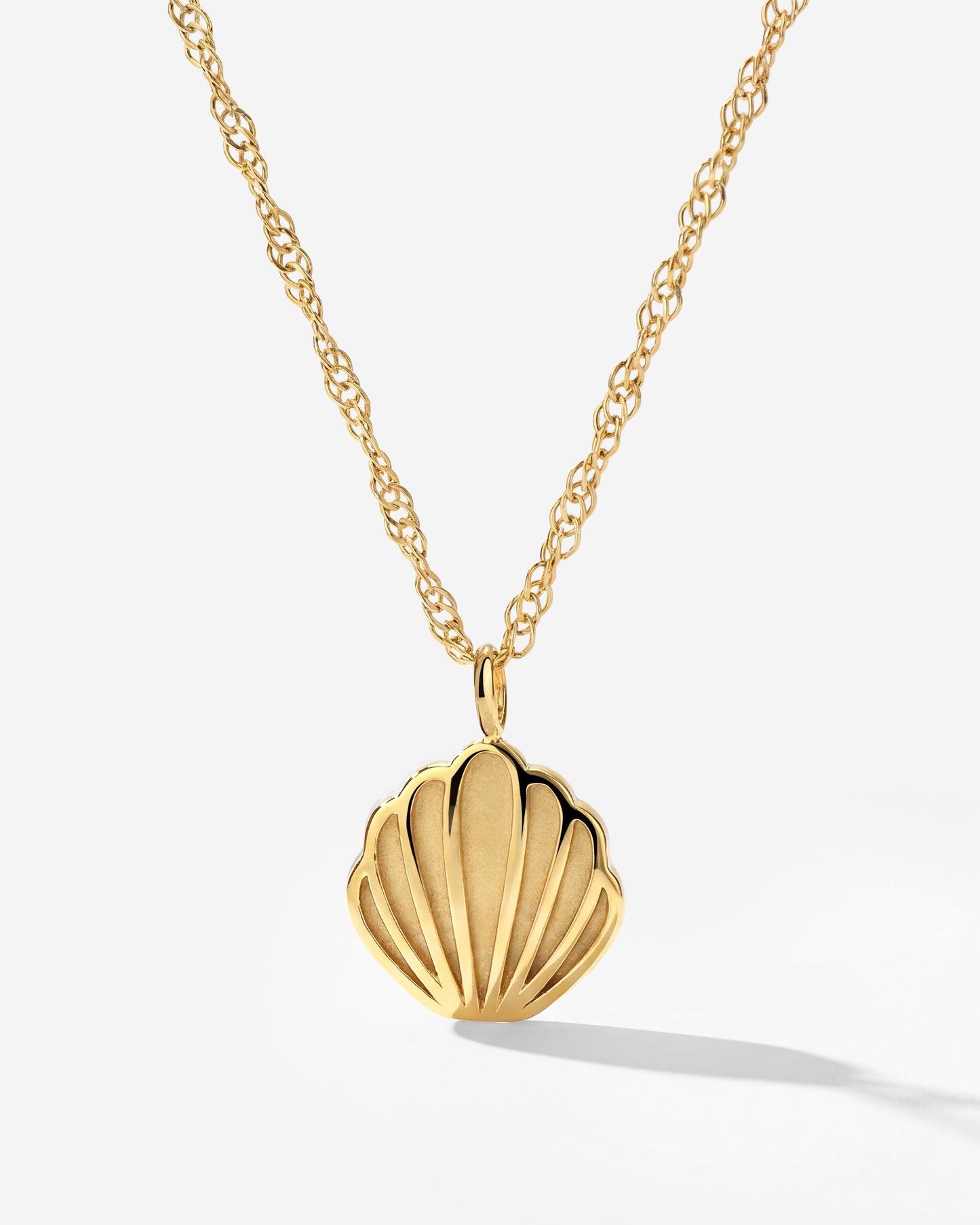 [[Color:gold]]