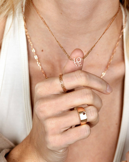Lots of Love Necklace Rose Gold