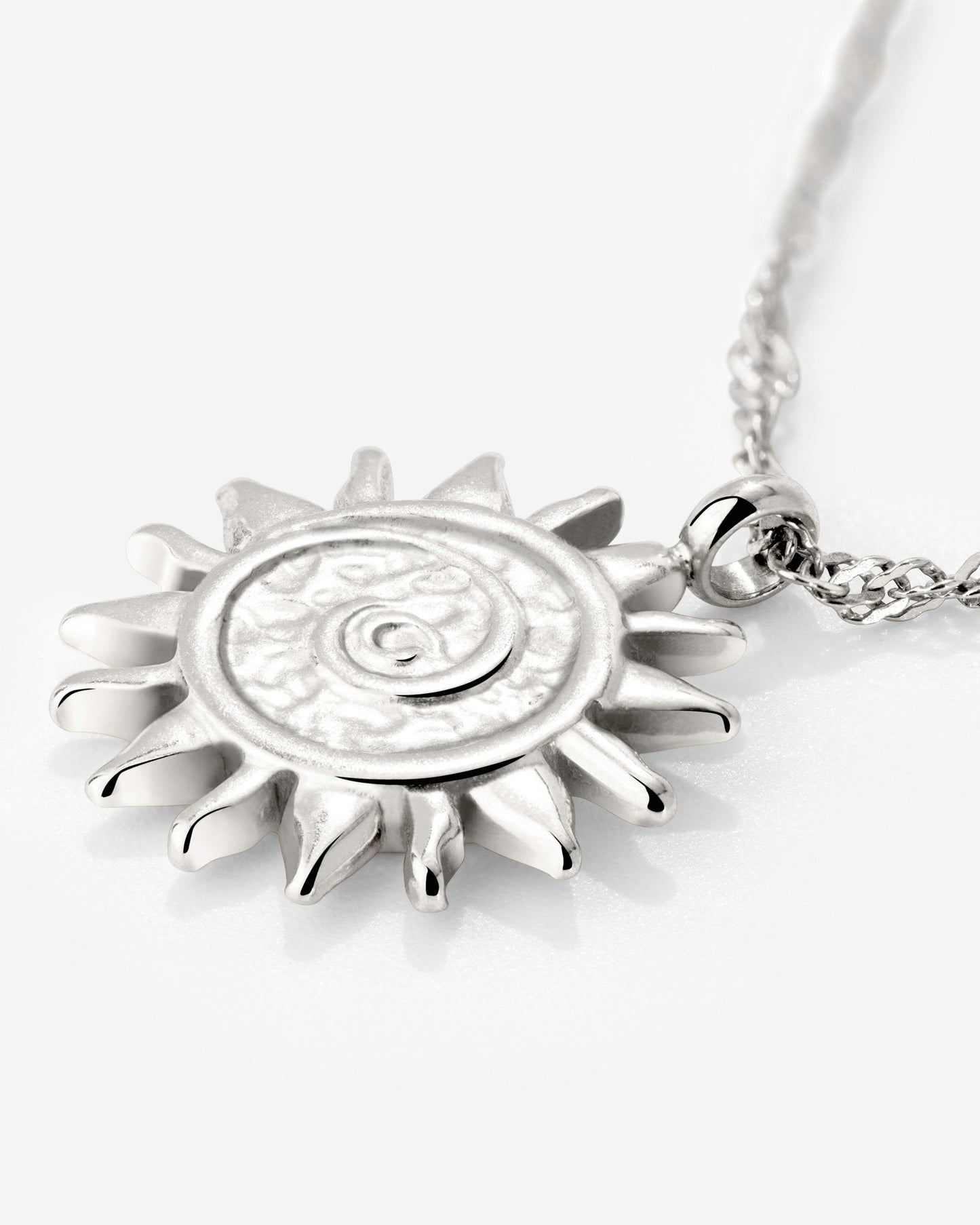 [[Color:Silver]]