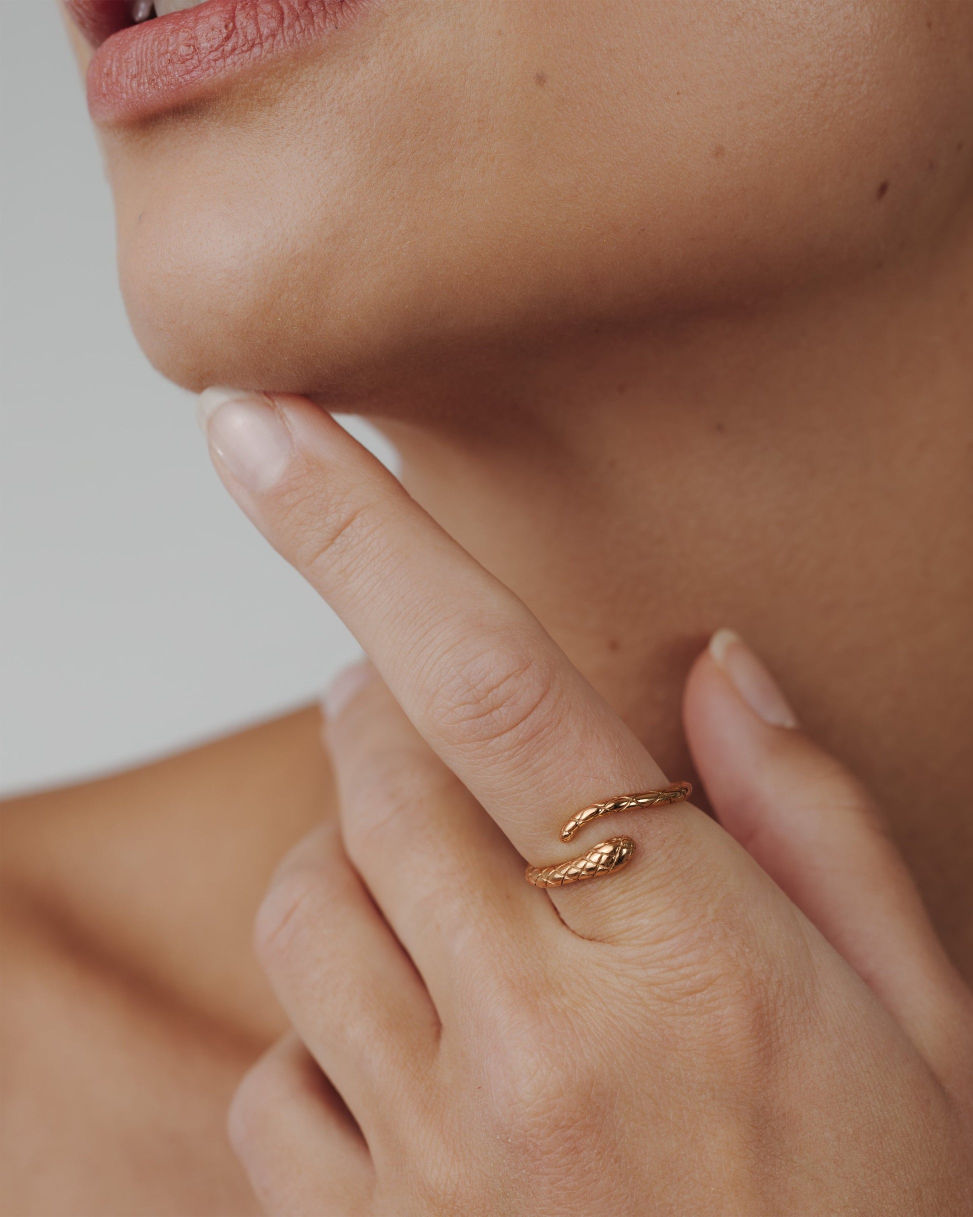 Vipers Ring Rose Gold