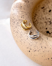[[Farbe:Gold]]