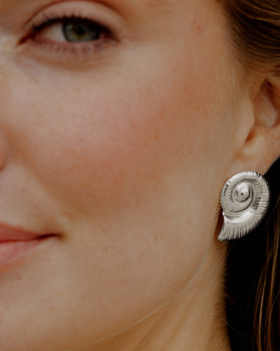 Siren's Spell Studs Silver