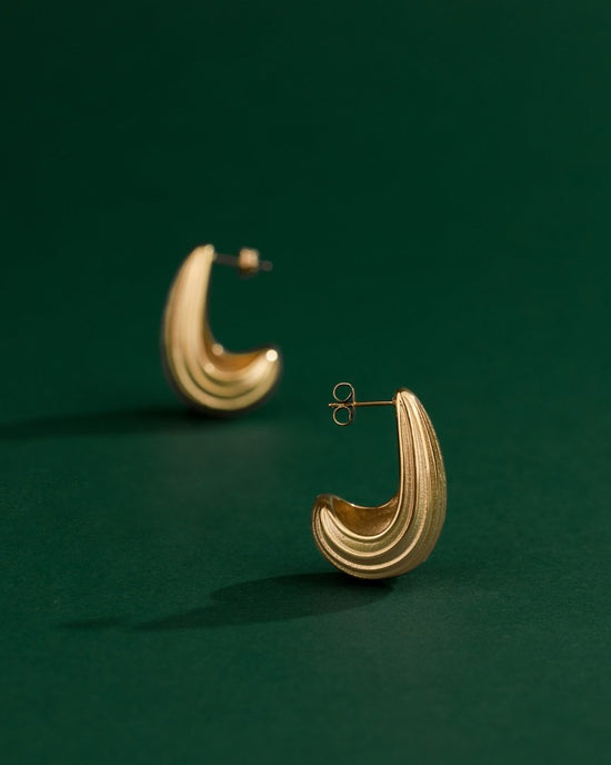 Textured Droplet Studs Small gold