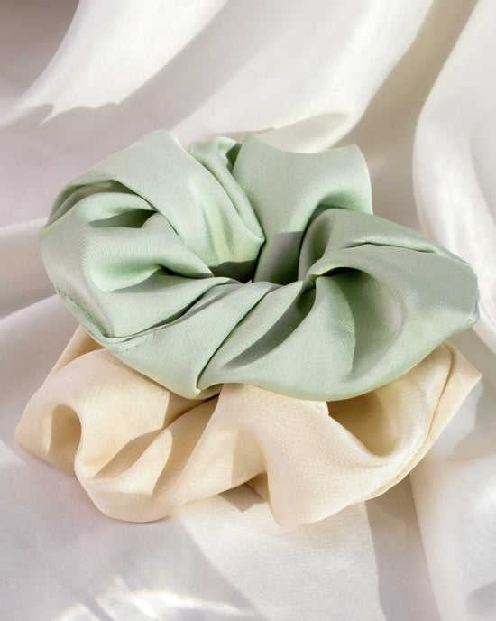 Shimmering Scrunchie Medium - More Colors