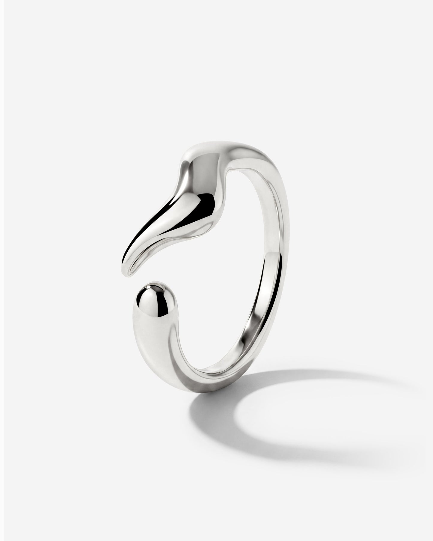 [[Color:Silver]]