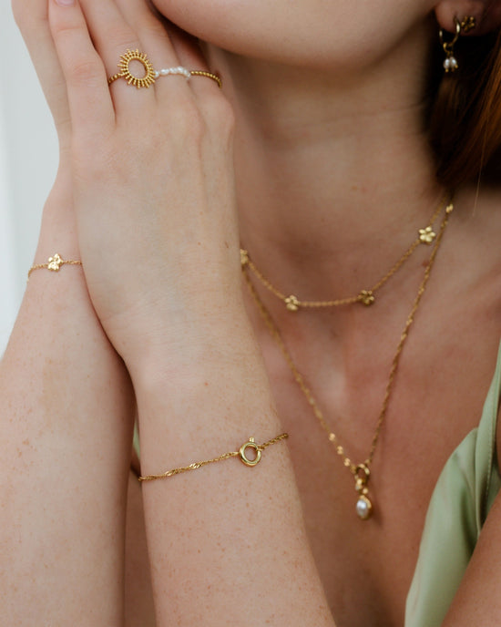 Singapore Chain Charm Bracelet Gold