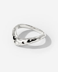 [[Color:Silver]]