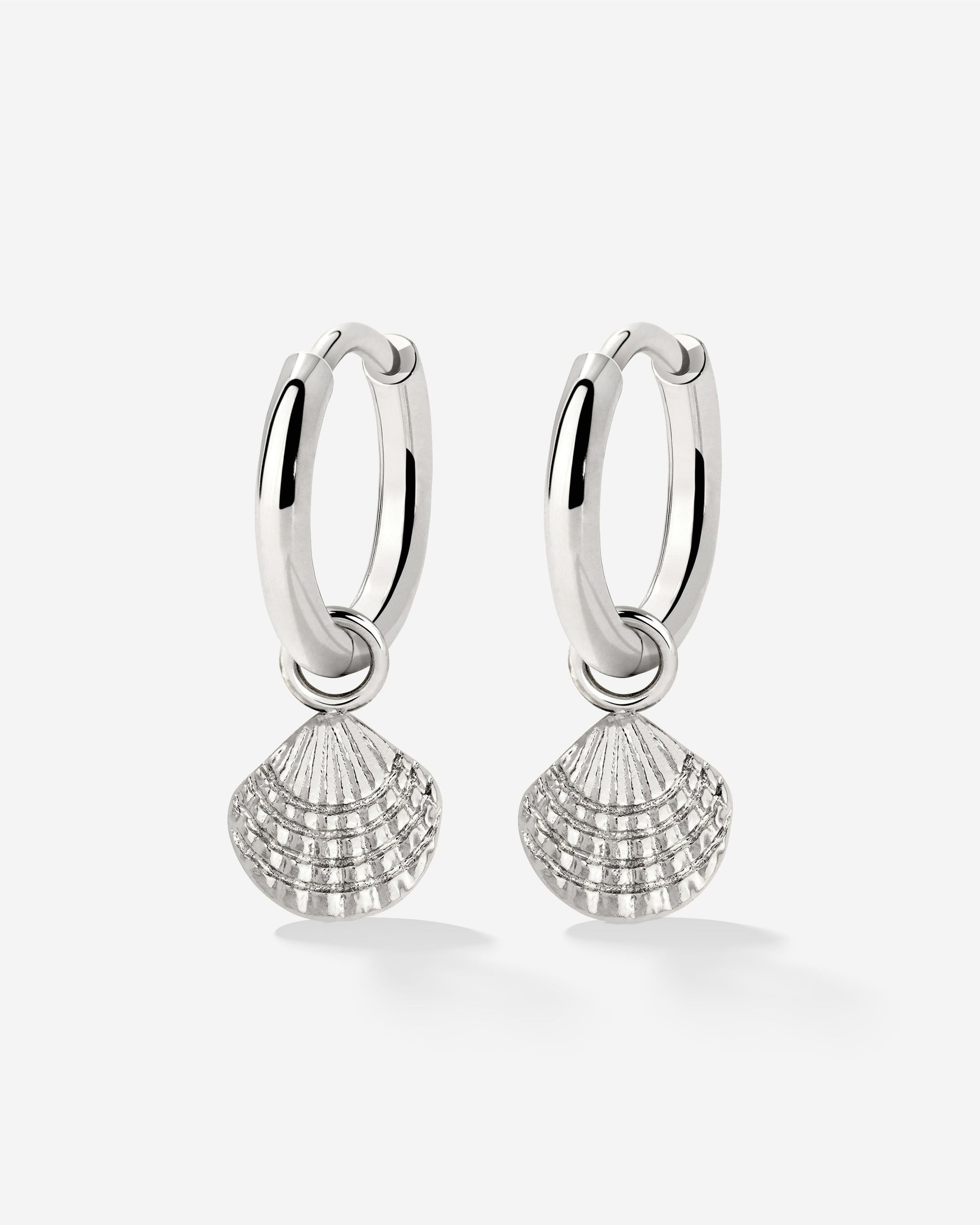 Cute Shell Hoop Set Silver