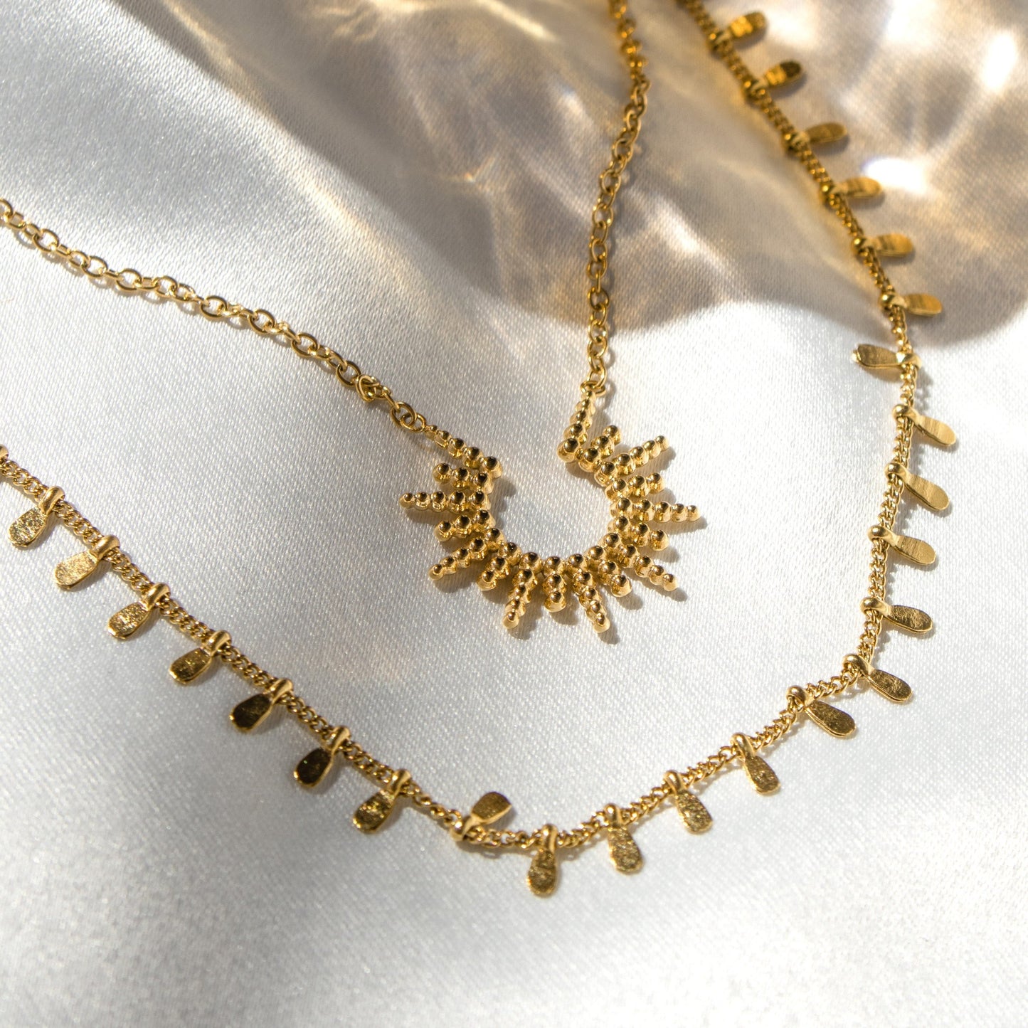 [[Color:Gold]]