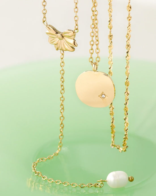 Petal Pearl Y-Necklace Silver