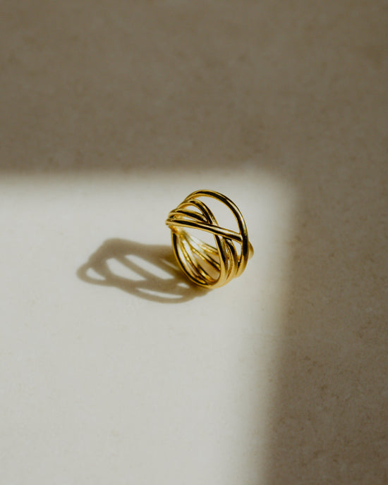Intertwined Ring Rose Gold