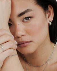 [[Farbe:Silber,shopthelook]]