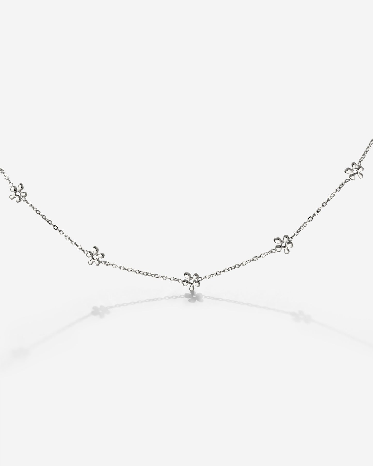 [[Color:Silver]]