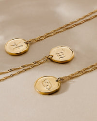 [[Color:Gold]]