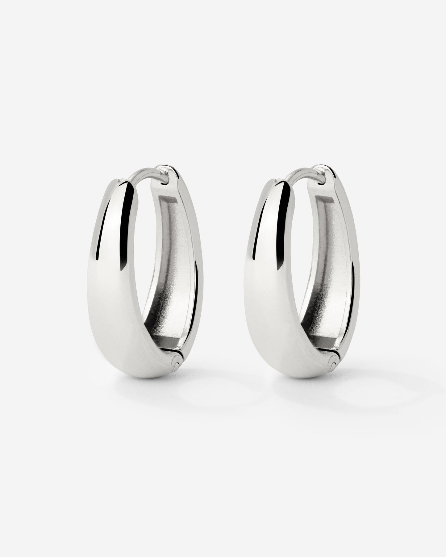 [[Color:Silver]]