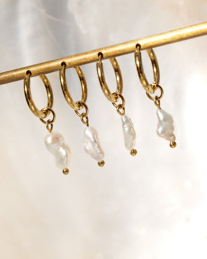 Lisas Power Pearl Hoop Set gold