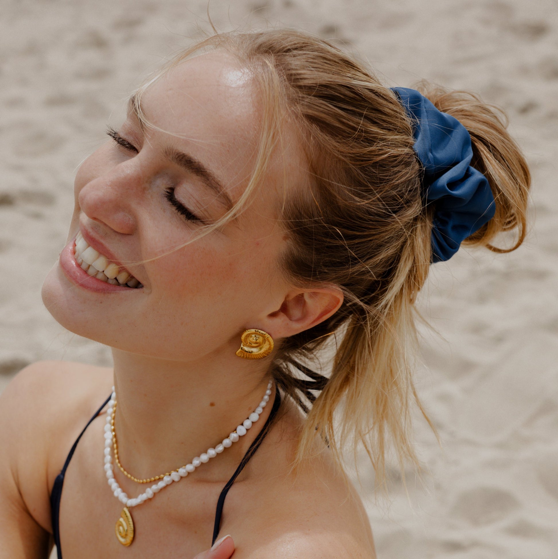 Shimmering Scrunchie Intense