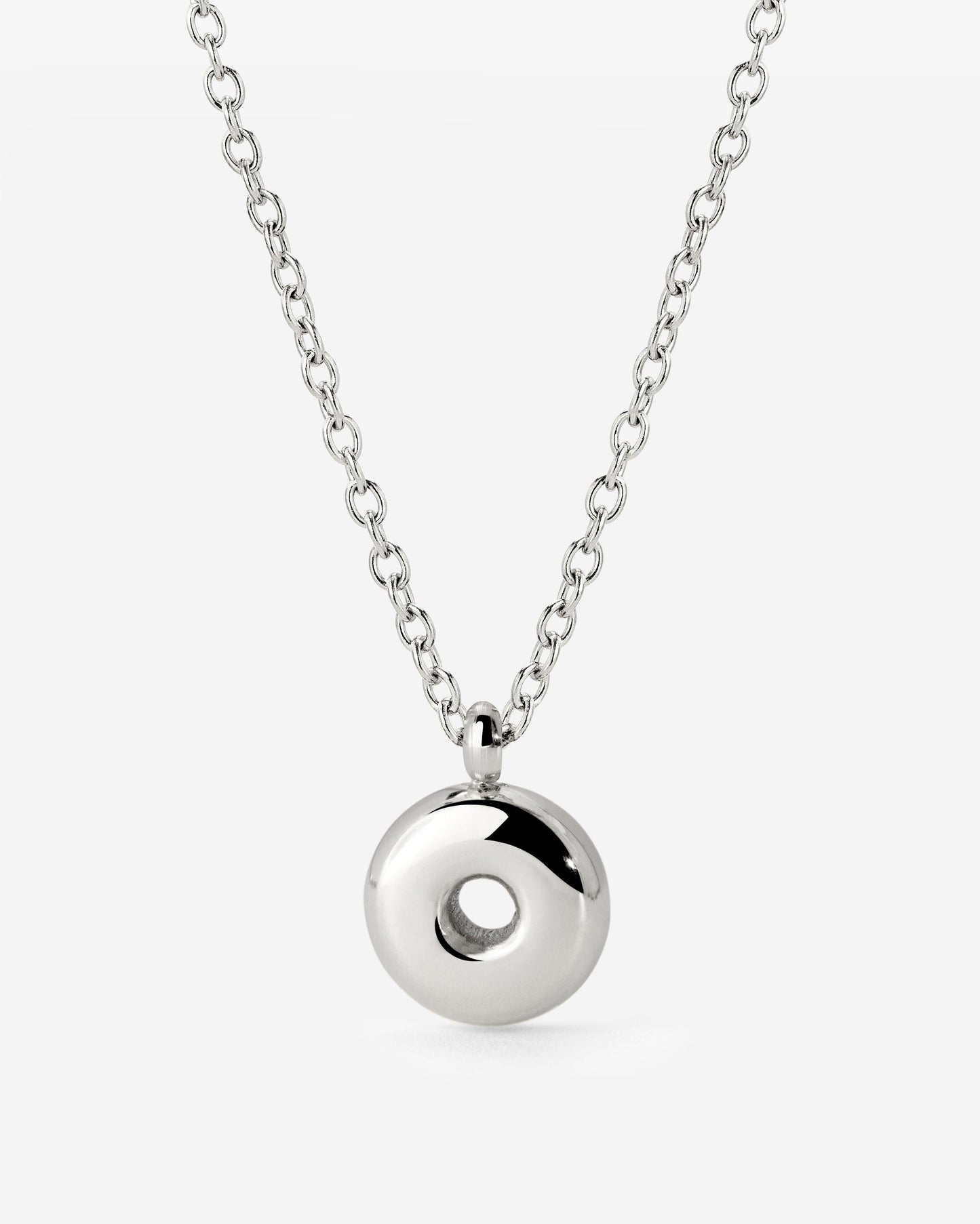 [[Color:Silver,Letter:O]]