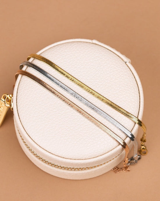 Slim Herringbone Necklace Silver