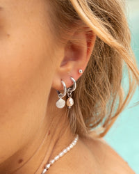 [[Color:Silver,shopthelook]]
