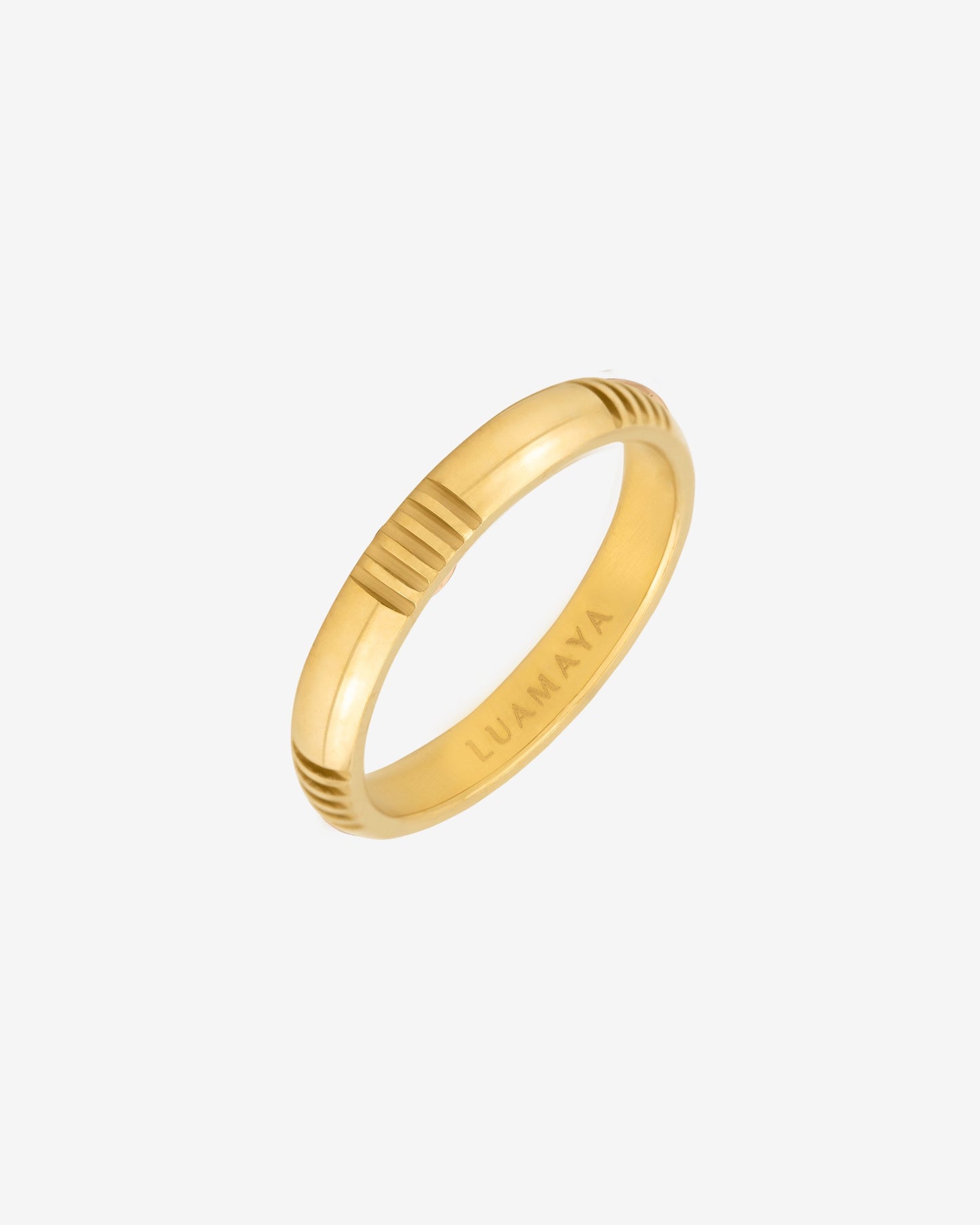 [[Color:Gold,Size:62]]