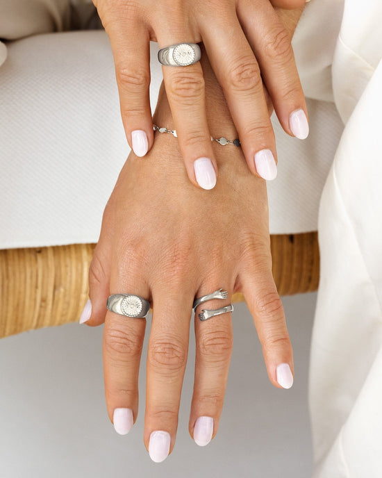 Endless Love Ring Silver