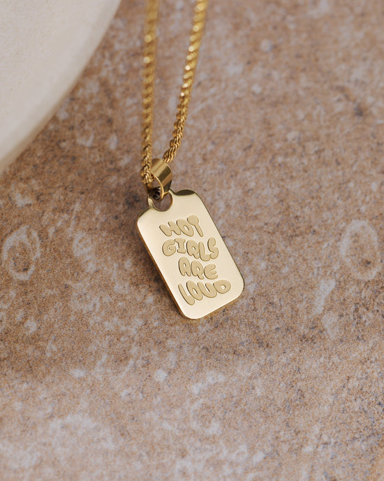 Hot girls are loud Necklace Rose Gold