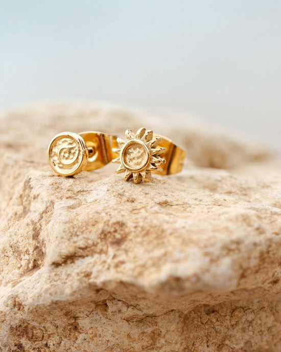 Sweet Swirl Studs Rose Gold