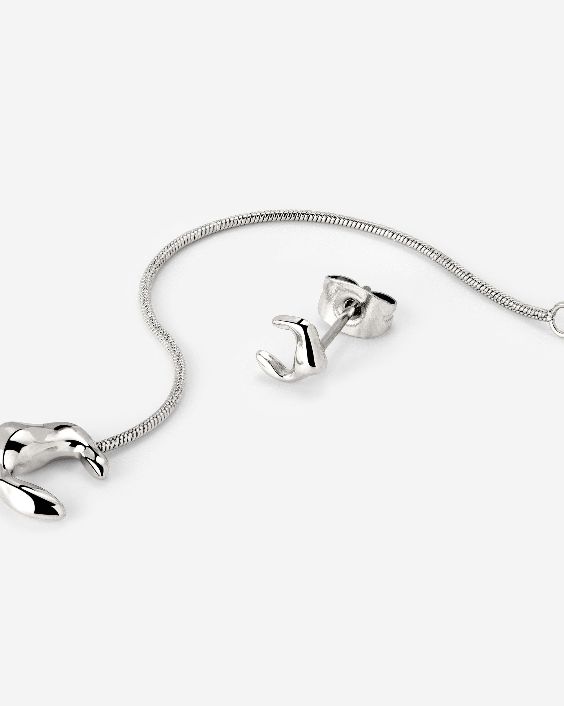 Blissful Bea Earrings Silver