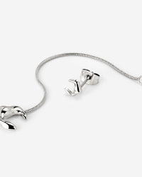 [[Color:Silver]]