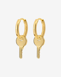 [[Color:gold]]