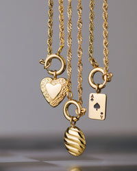 [[Farbe:Gold]]
