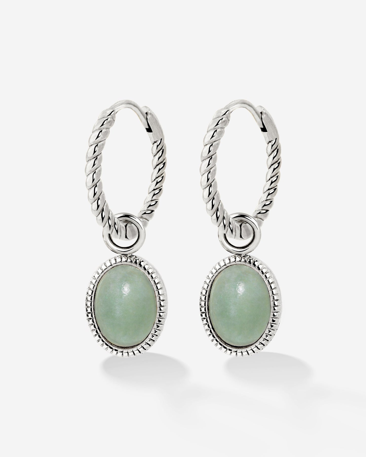 [[Color:Silver]]
