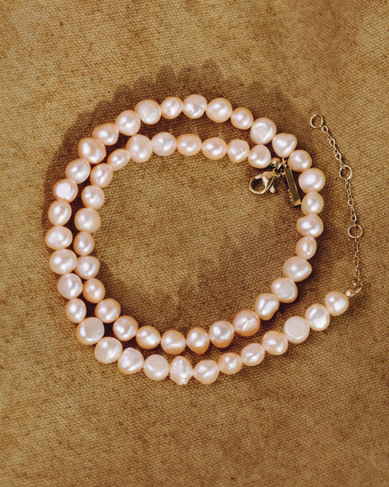 Dusty Rose Perlita Choker Silver
