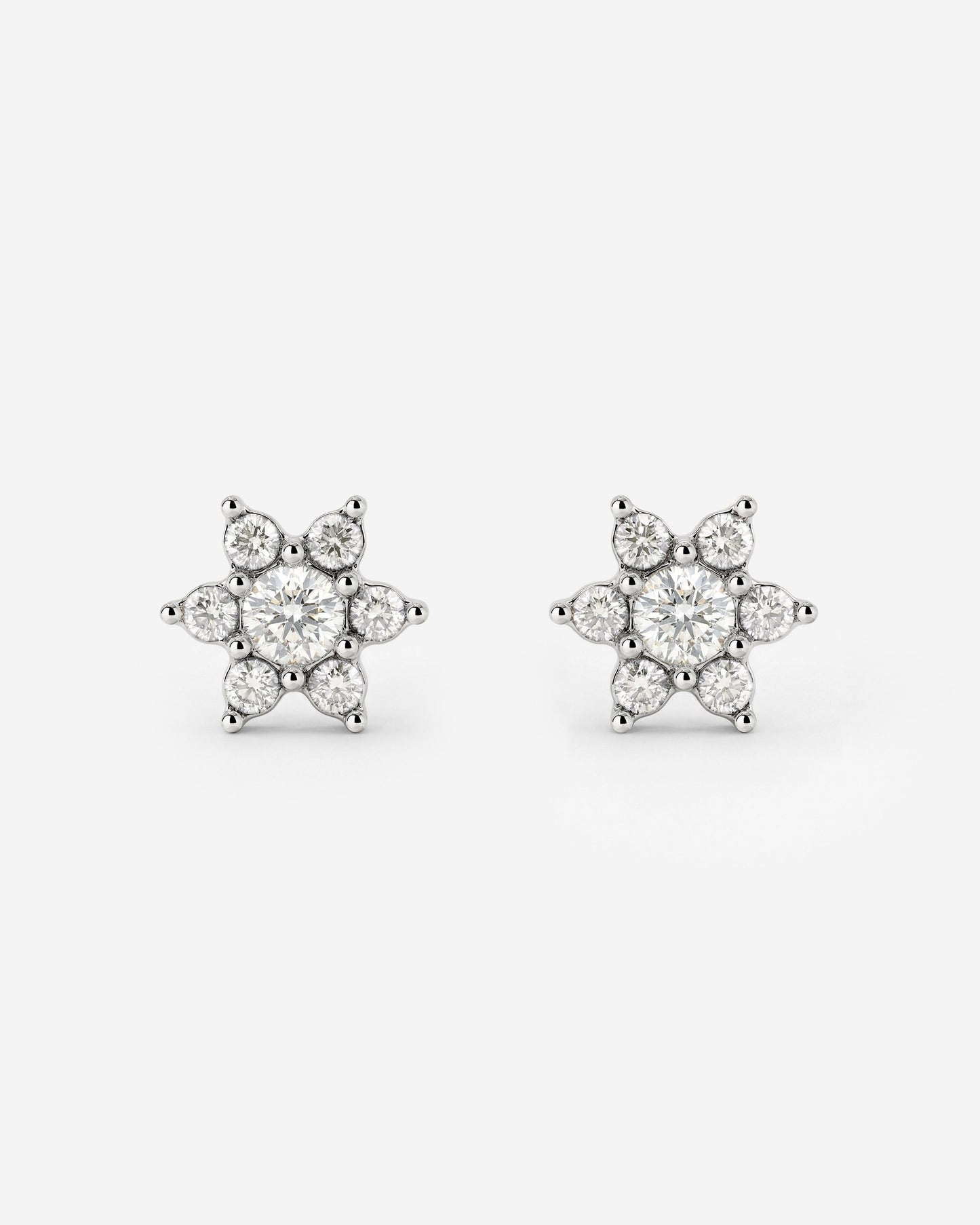 [[Color:Silver]]