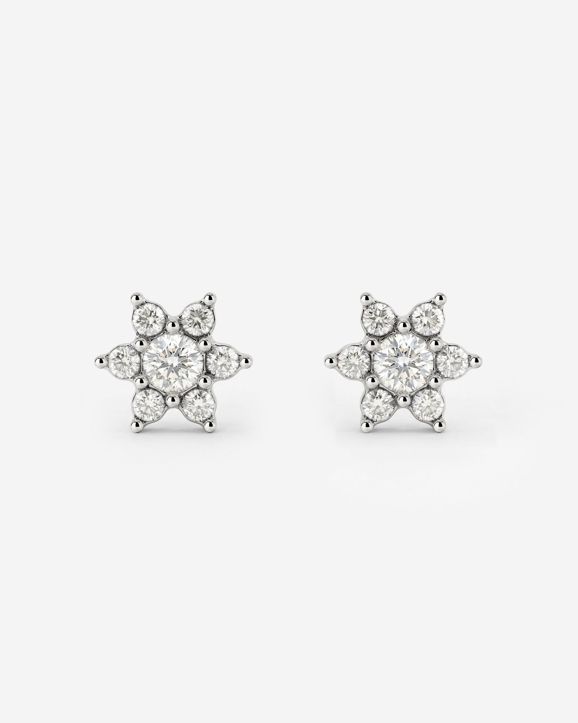 Sparkling White Petal Studs Silver